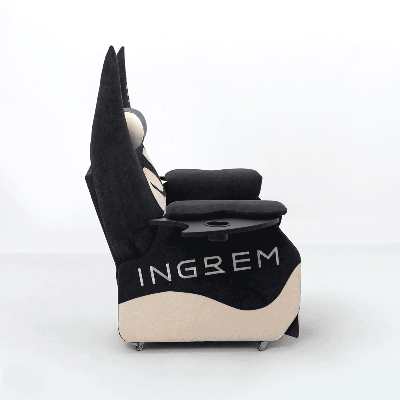 Bat Cat Power Recliner – Cat-Scratch Resistant Fabric